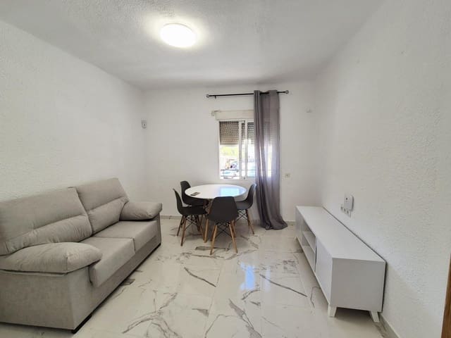3 soveværelse Lejlighed til salg i Virgen del Carmen, Alicante by - € 108.000 (Ref: 9848386)