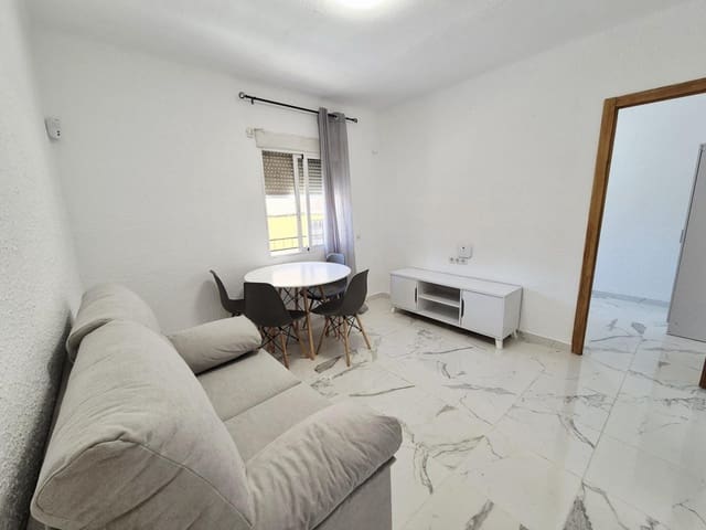3 soveværelse Lejlighed til salg i Virgen del Carmen, Alicante by - € 108.000 (Ref: 9848386)