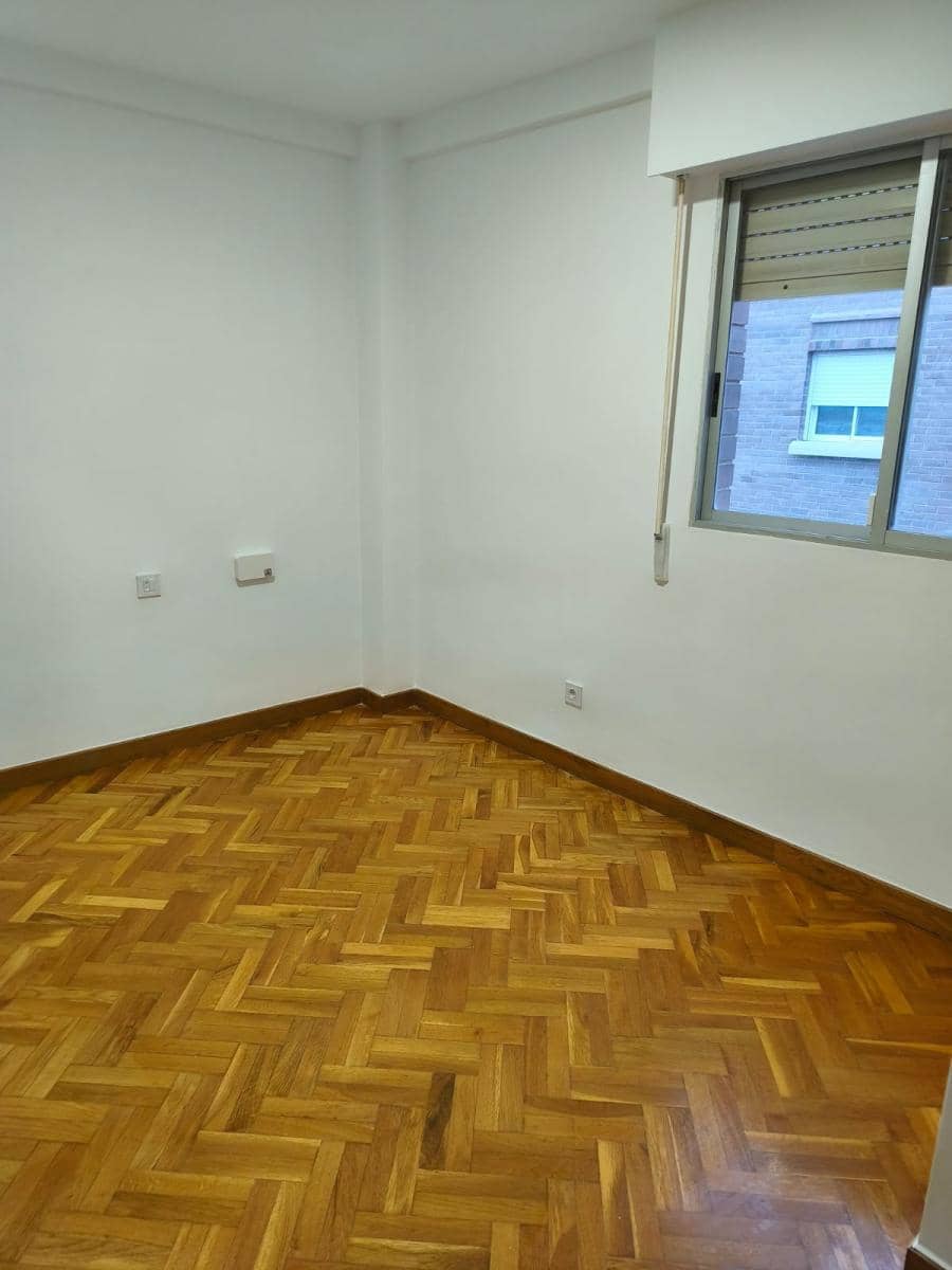 3 slaapkamer Flat te koop in Alicante stad met zwembad garage - € 160.000 (Ref: 9879824)