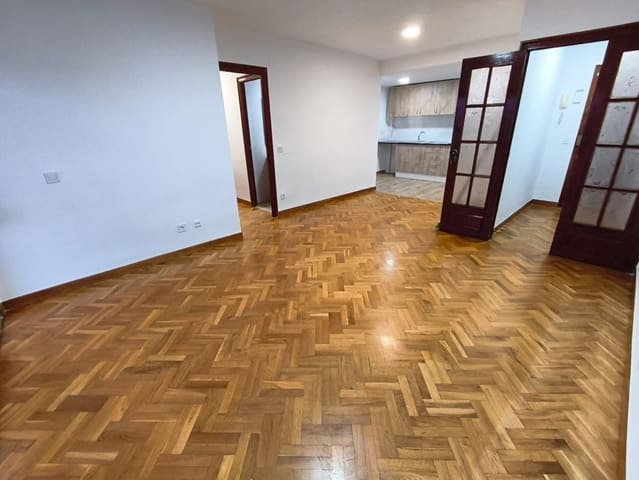 3 soveværelse Lejlighed til salg i Juan XXIII, Alicante by med swimmingpool garage - € 160.000 (Ref: 9879824)