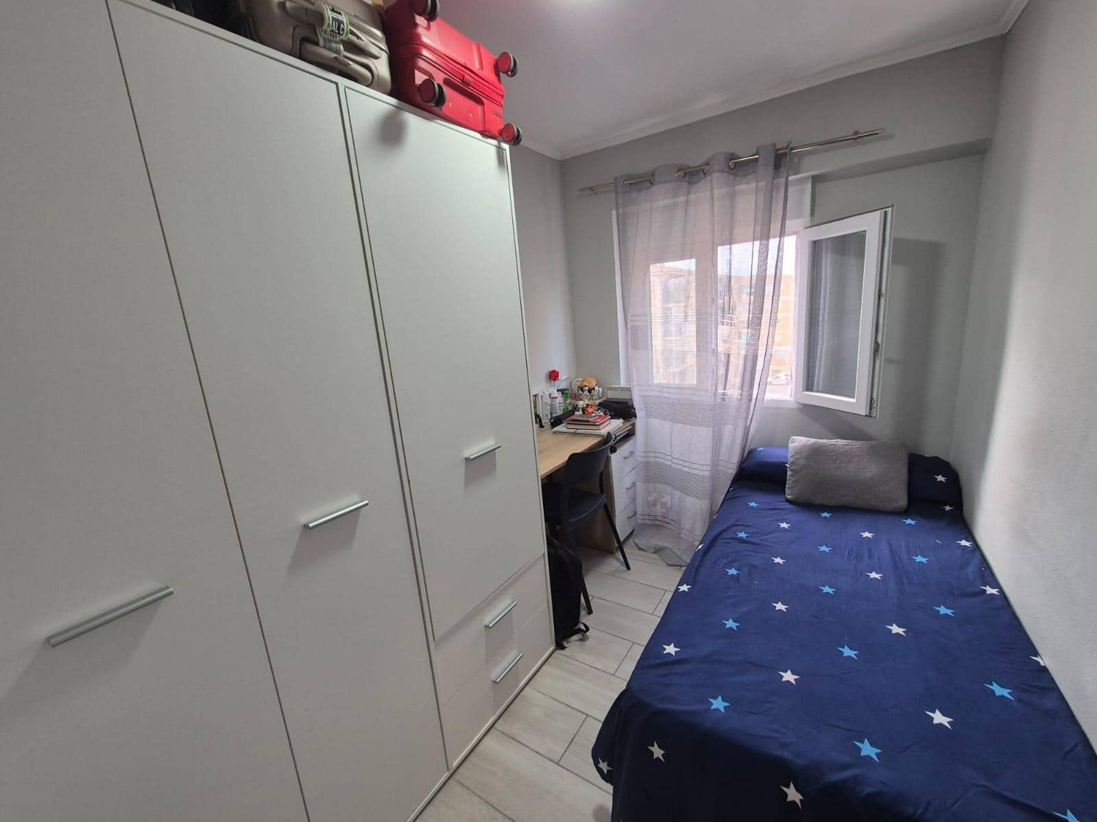 3 chambre Appartement à vendre à Alicante ville - 85 000 € (Ref: 9897131)