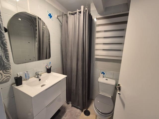 3 chambre Appartement à vendre à Alicante ville - 85 000 € (Ref: 9897131)