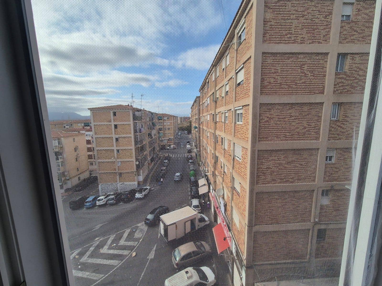 3 chambre Appartement à vendre à Alicante ville - 85 000 € (Ref: 9897131)