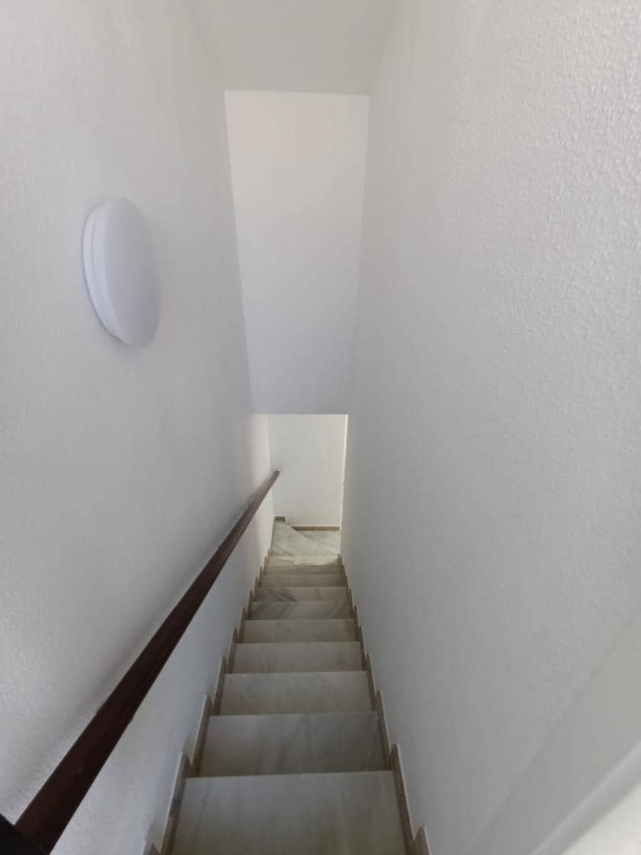 3 slaapkamer Villa te koop in Torrevieja - € 185.000 (Ref: 9897132)