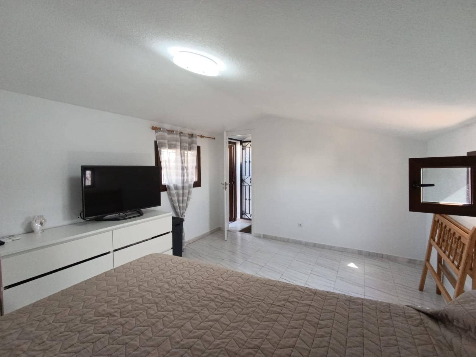 3 slaapkamer Villa te koop in Torrevieja - € 185.000 (Ref: 9897132)