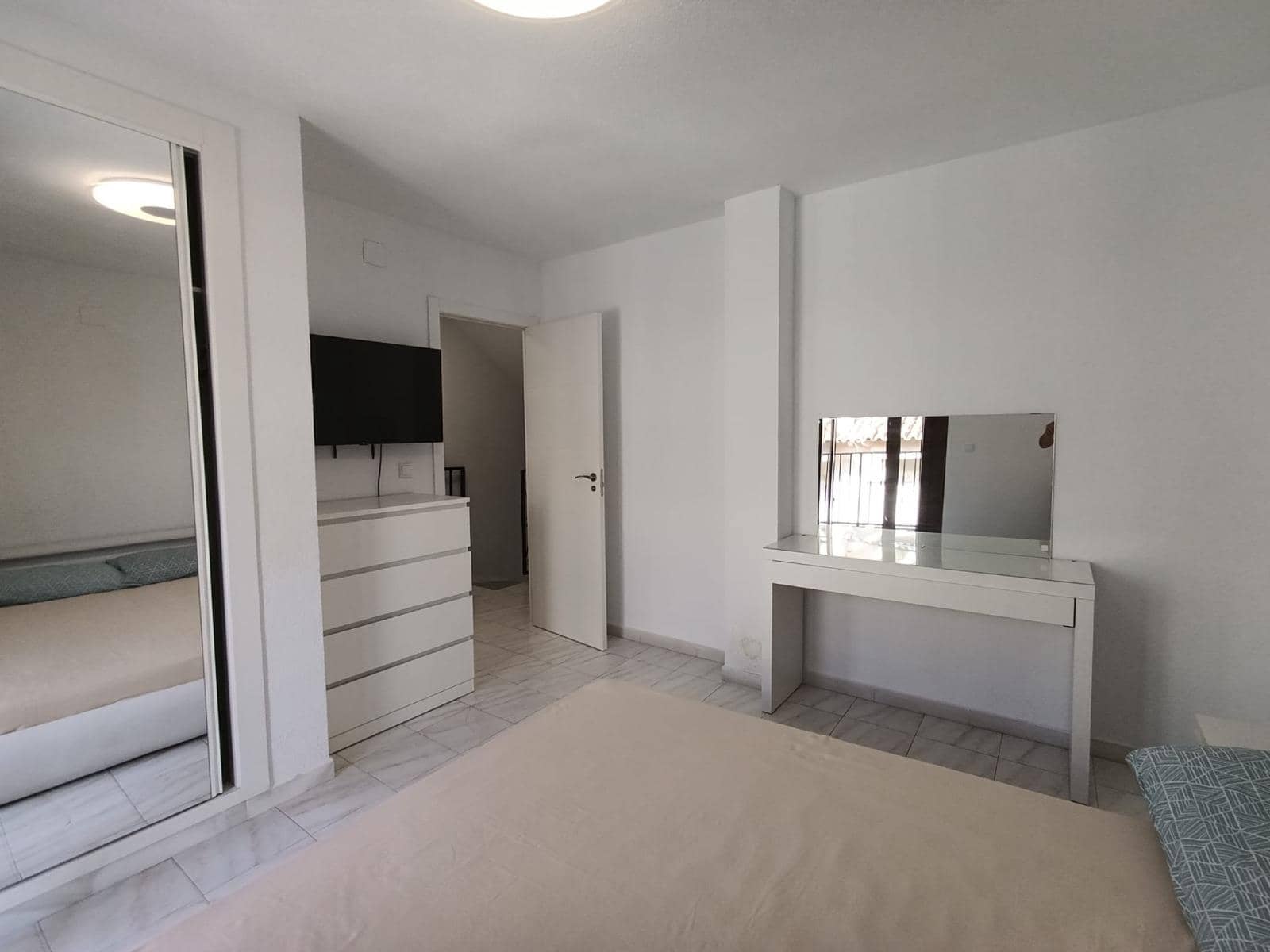 3 slaapkamer Villa te koop in Torrevieja - € 185.000 (Ref: 9897132)