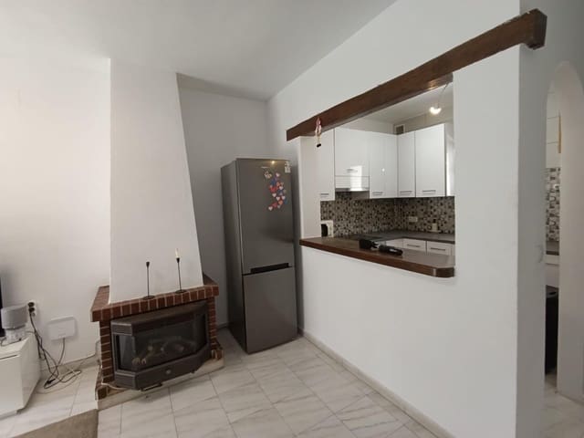 3 slaapkamer Villa te koop in Playa de los Locos, Torrevieja - € 185.000 (Ref: 9897132)
