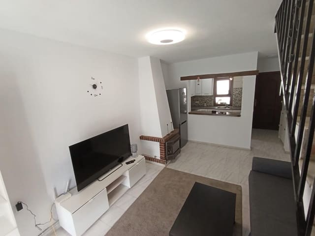 3 slaapkamer Villa te koop in Playa de los Locos, Torrevieja - € 185.000 (Ref: 9897132)