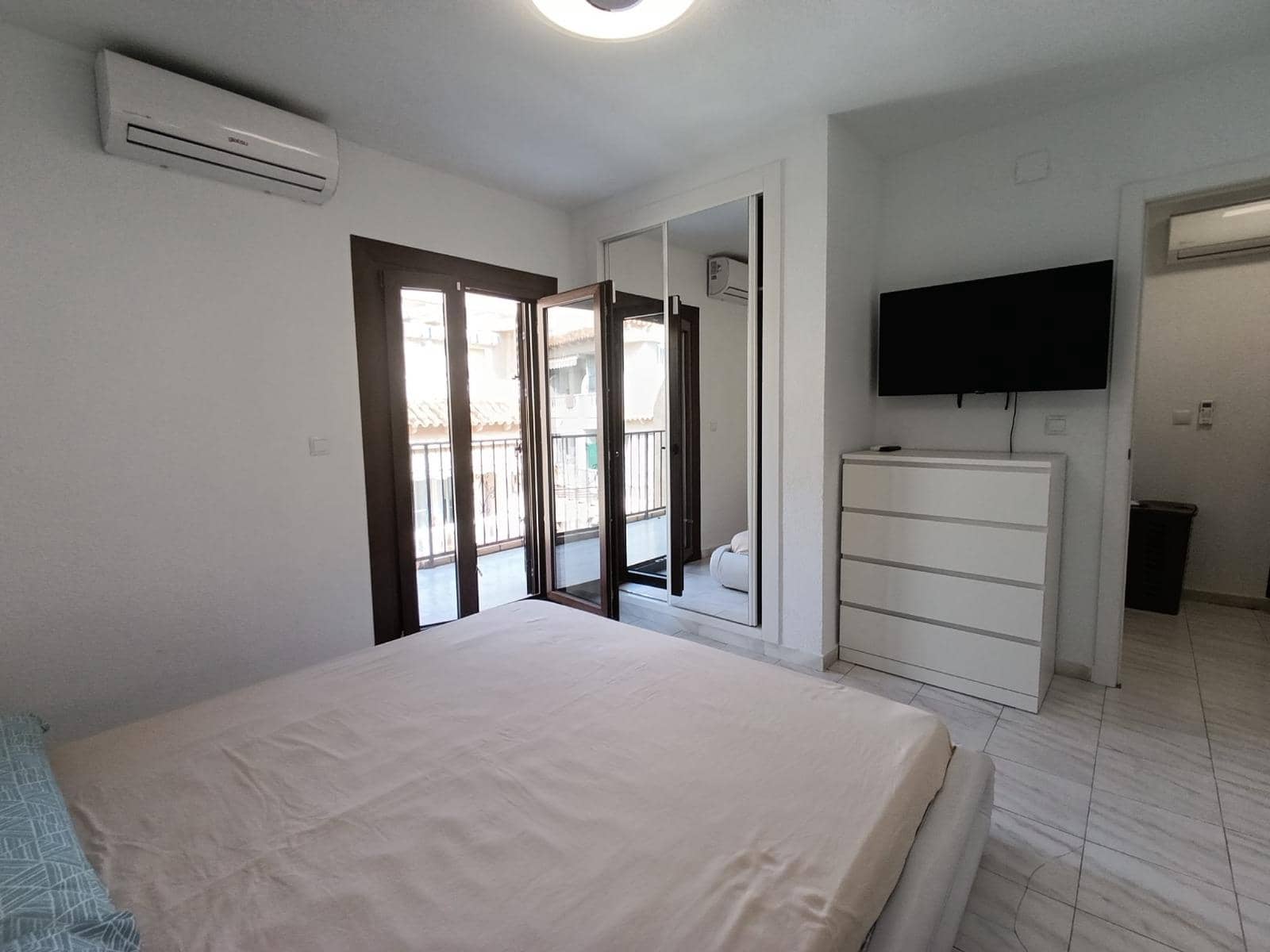 3 slaapkamer Villa te koop in Torrevieja - € 185.000 (Ref: 9897132)