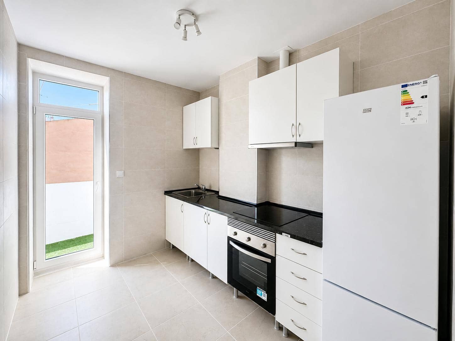 4 chambre Appartement à vendre à Alicante ville - 195 000 € (Ref: 9918838)
