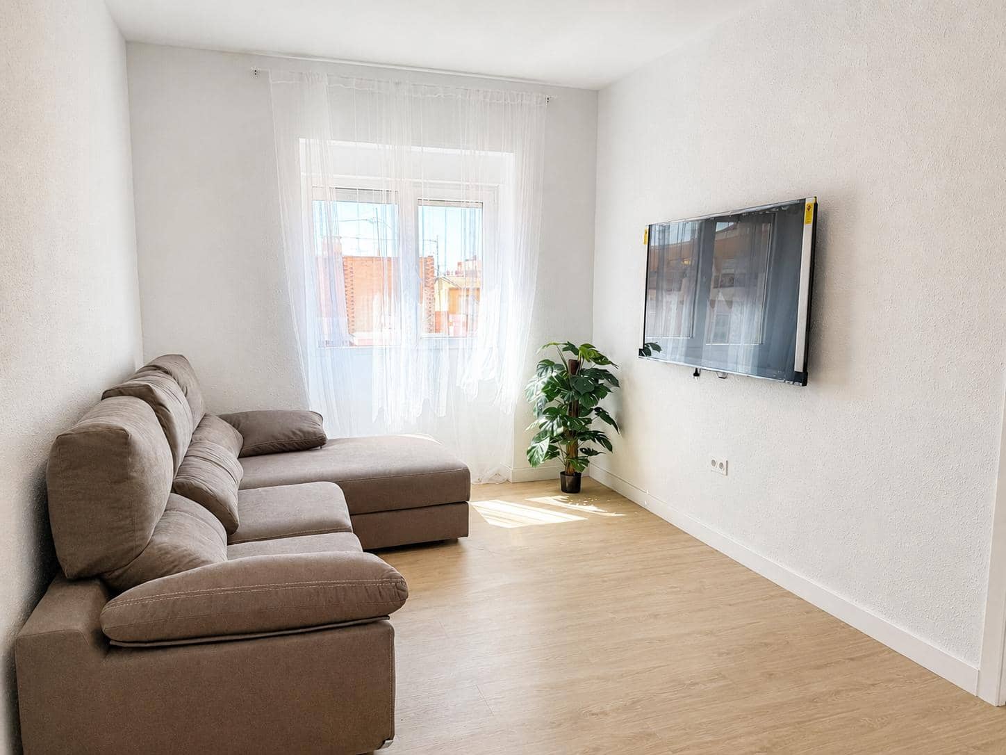 4 chambre Appartement à vendre à Alicante ville - 195 000 € (Ref: 9918838)