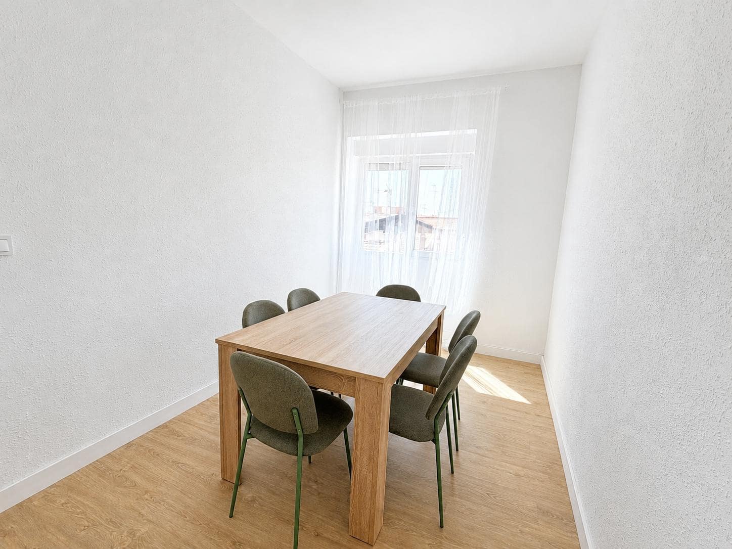 4 chambre Appartement à vendre à Alicante ville - 195 000 € (Ref: 9918838)