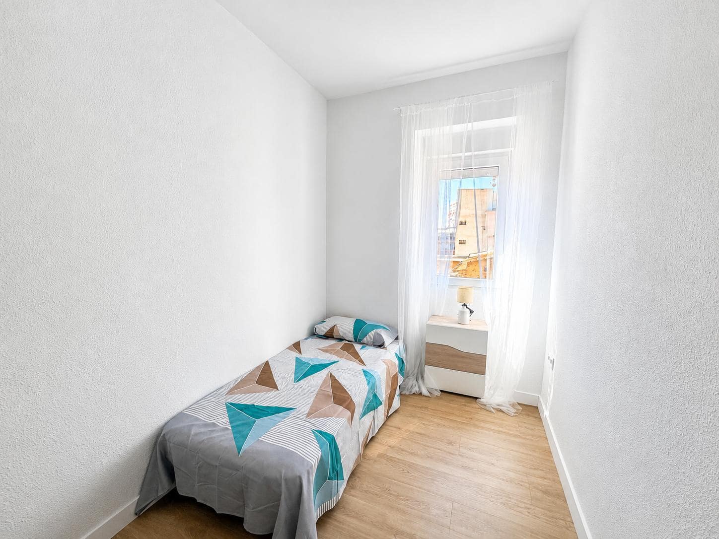 4 chambre Appartement à vendre à Alicante ville - 195 000 € (Ref: 9918838)