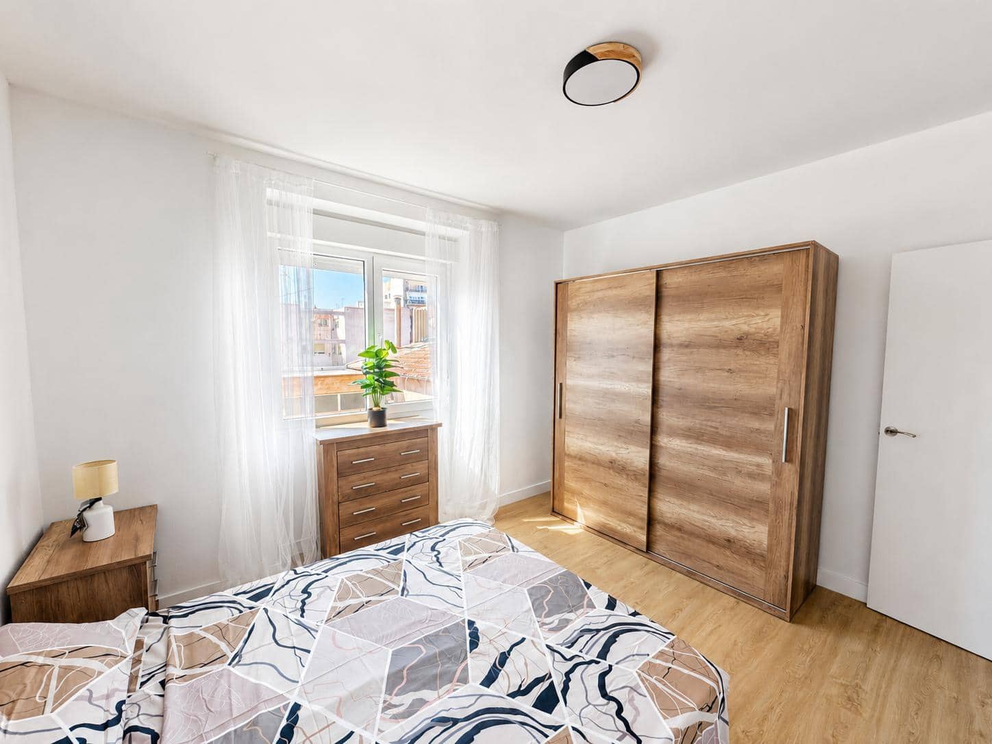 4 chambre Appartement à vendre à Alicante ville - 195 000 € (Ref: 9918838)