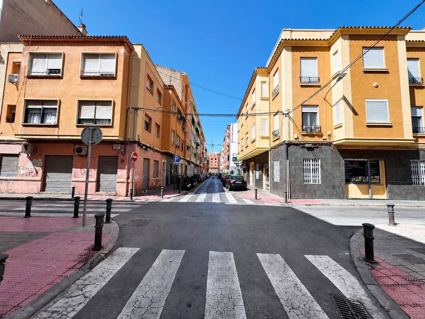 4 chambre Appartement à vendre à Alicante ville - 195 000 € (Ref: 9918838)