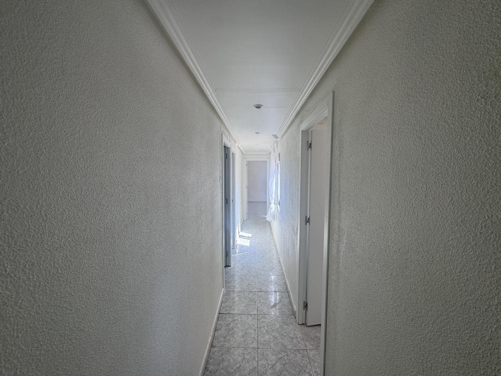 3 soveværelse Lejlighed til salg i Elda - € 99.000 (Ref: 9946067)