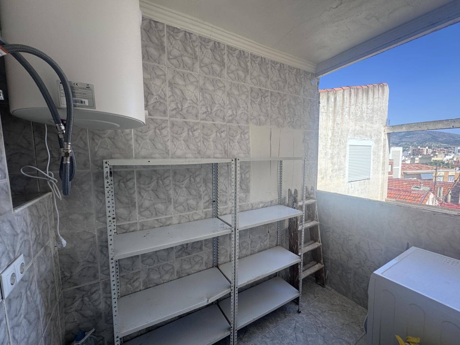 3 soveværelse Lejlighed til salg i Elda - € 99.000 (Ref: 9946067)