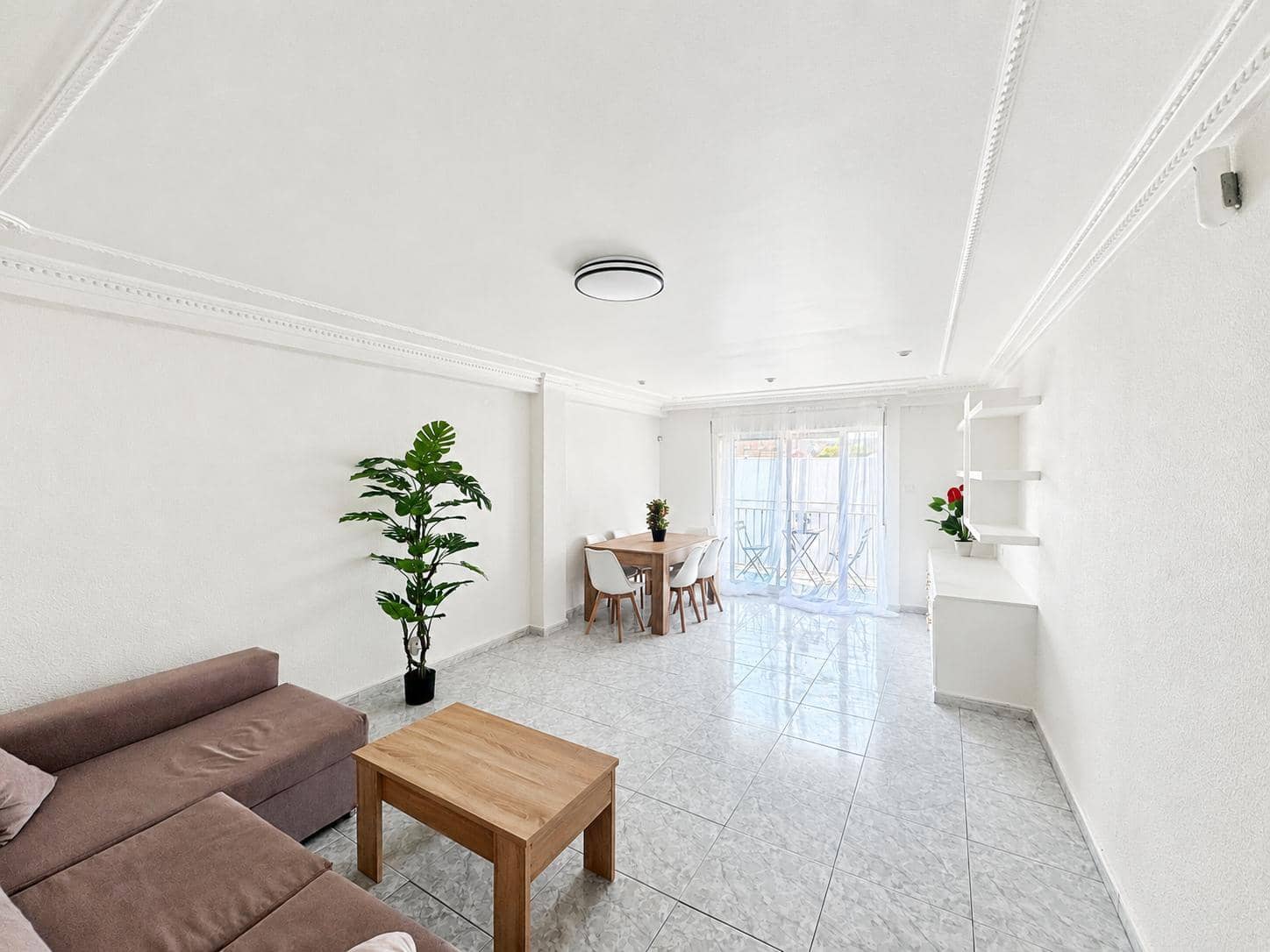 3 bedroom Flat for sale in Elda - € 99,000 (Ref: 9946067)