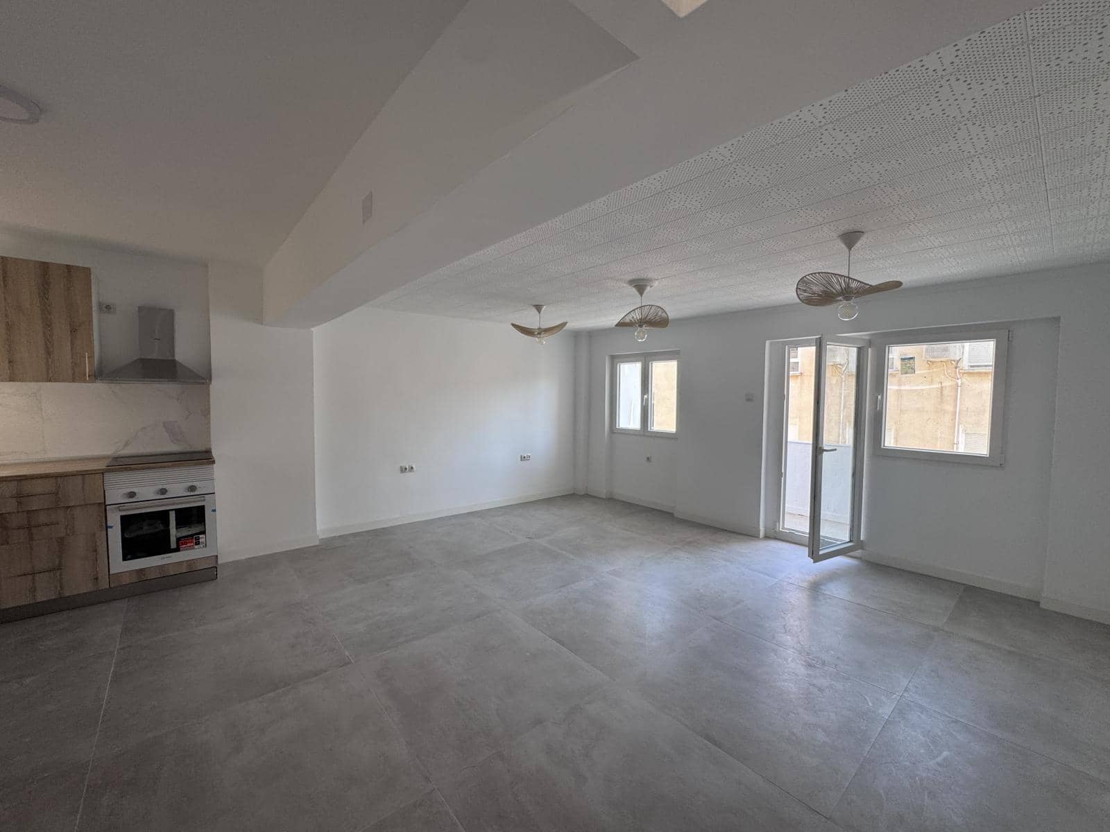 3 makuuhuone Asunto myytävänä paikassa Alicante kaupunki - 235 000 € (Ref: 9949051)