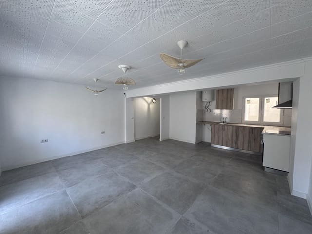 3 soveværelse Lejlighed til salg i Alicante by - € 235.000 (Ref: 9949051)