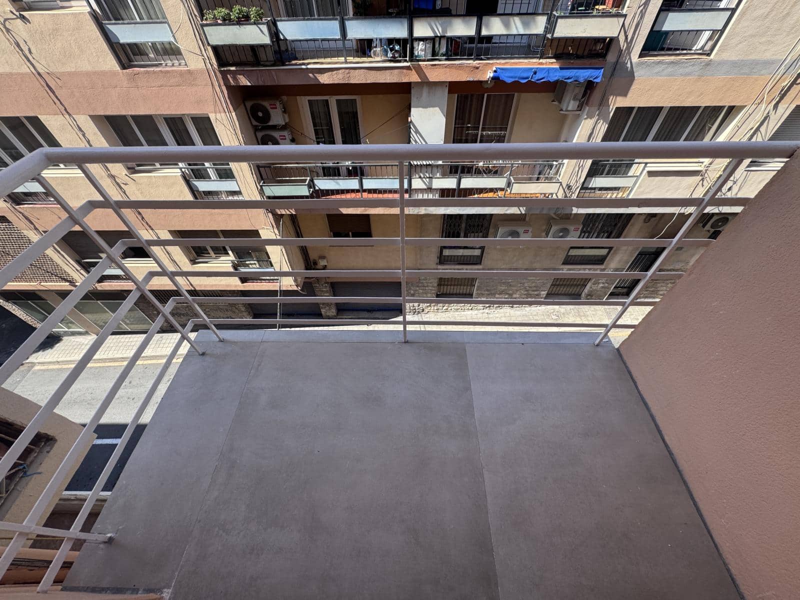 3 makuuhuone Asunto myytävänä paikassa Alicante kaupunki - 235 000 € (Ref: 9949051)