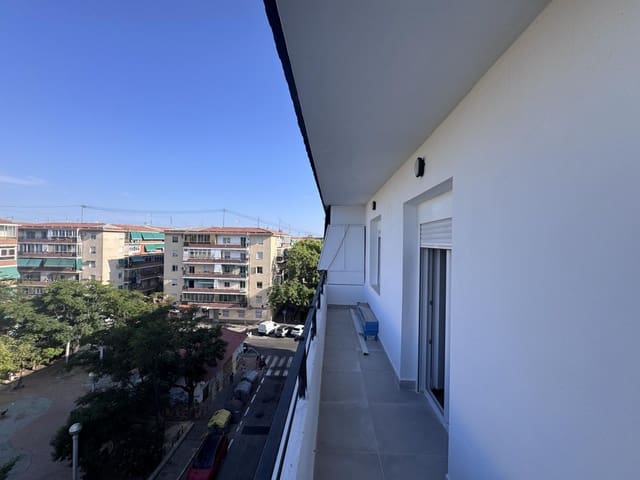 3 soveværelse Lejlighed til salg i Alicante by - € 136.000 (Ref: 9949052)