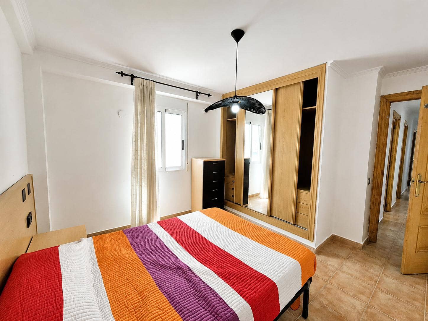 3 makuuhuone Asunto myytävänä paikassa Alicante kaupunki - 185 000 € (Ref: 9950783)