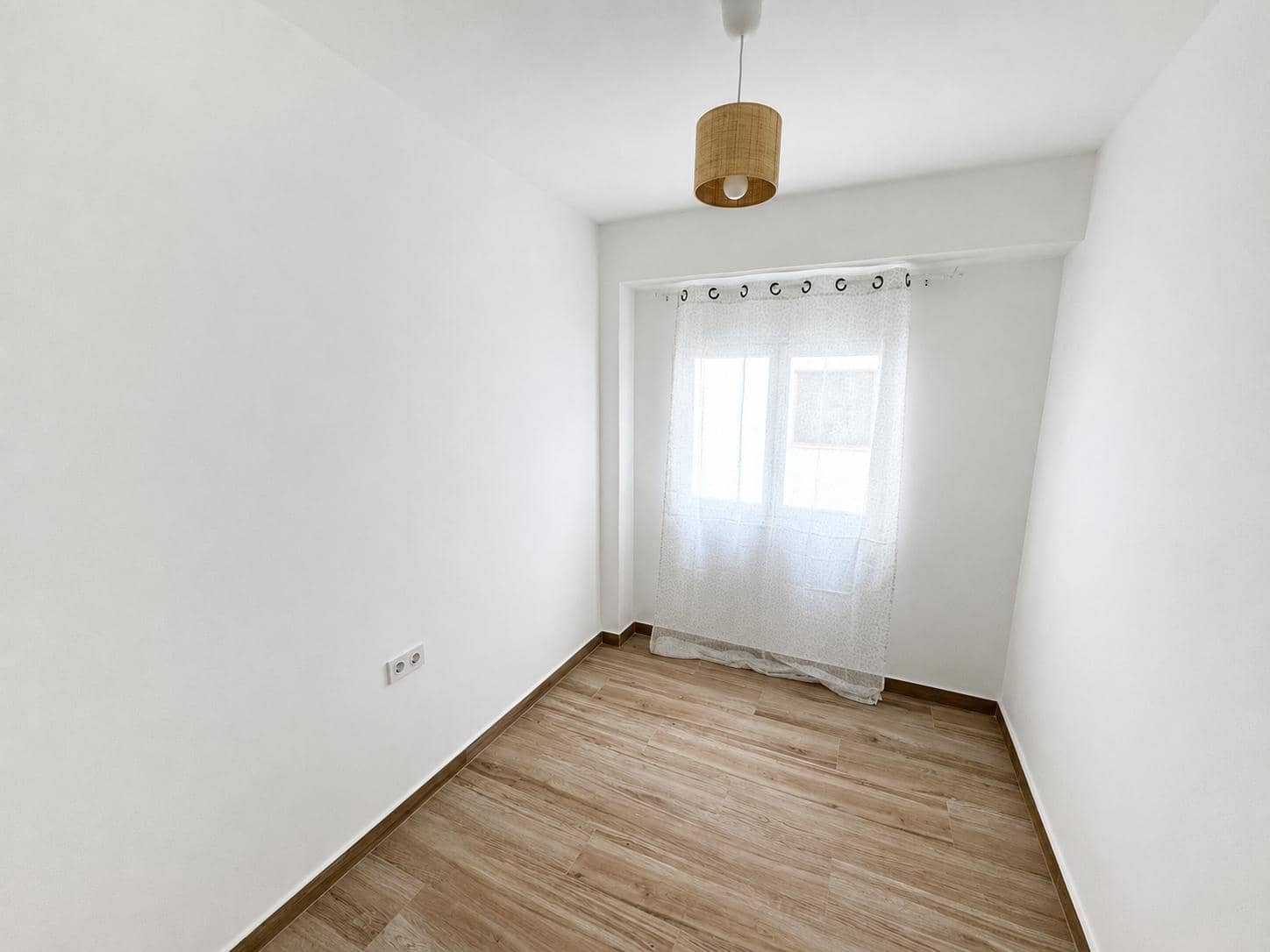 4 chambre Appartement à vendre à Elda - 99 000 € (Ref: 9974417)
