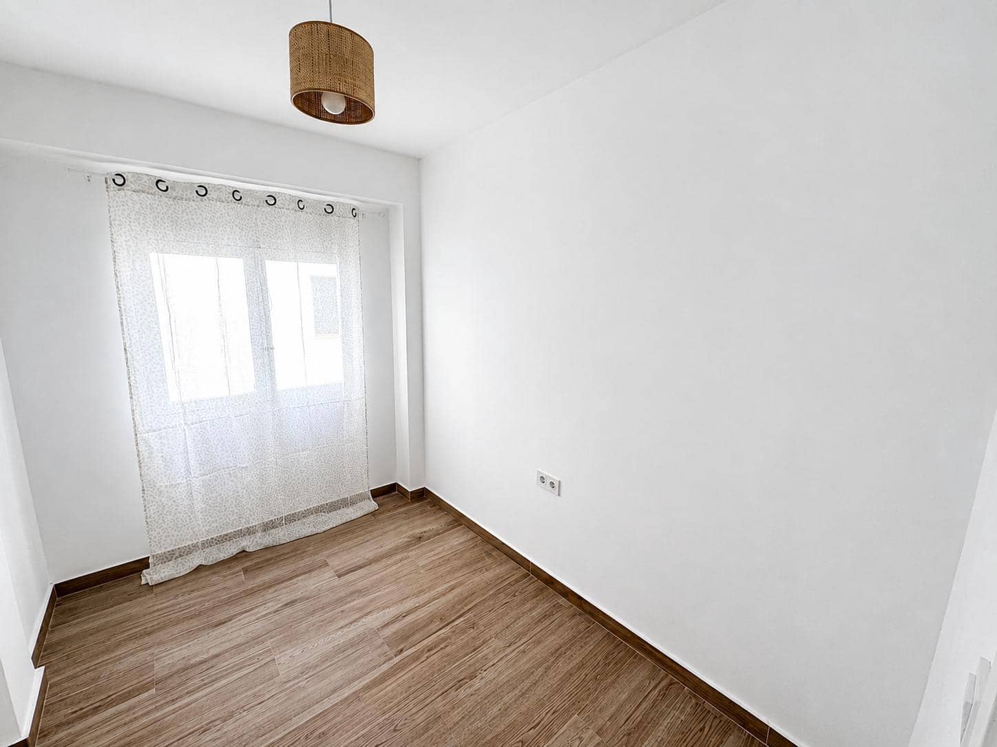 4 chambre Appartement à vendre à Elda - 99 000 € (Ref: 9974417)