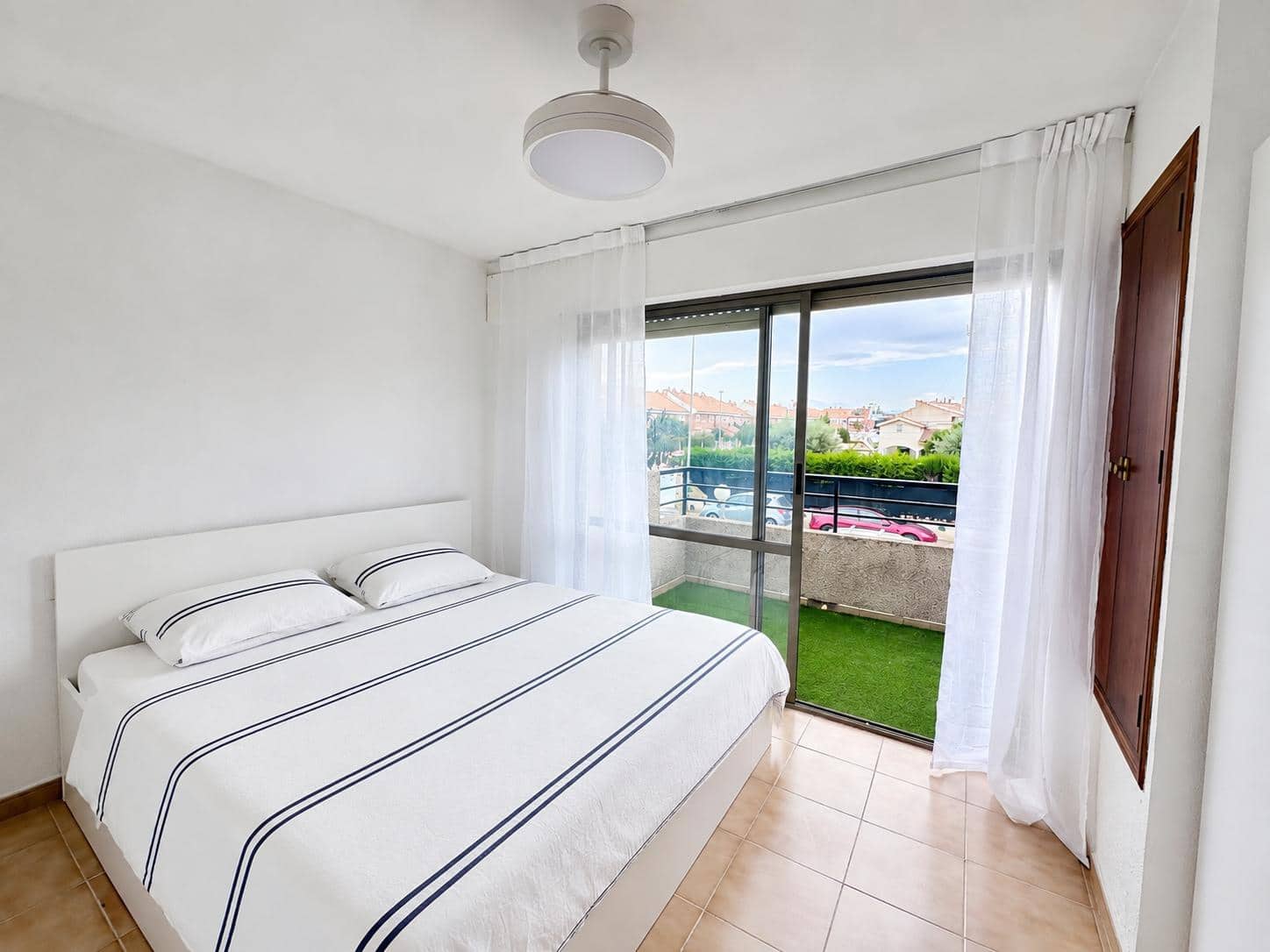 Chalet de 2 habitaciones en Santa Faz en venta con piscina garaje - 360.000 € (Ref: 9997917)