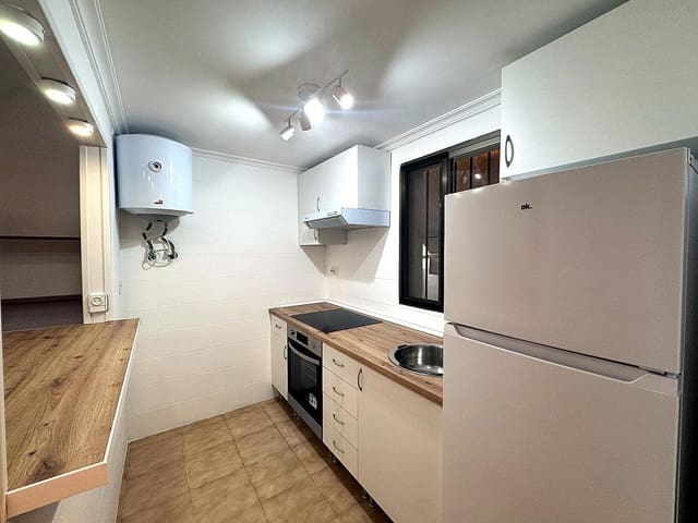 Chalet de 2 habitaciones en Santa Faz, Alicante / Alacant ciudad en venta con piscina garaje - 360.000 € (Ref: 9997917)