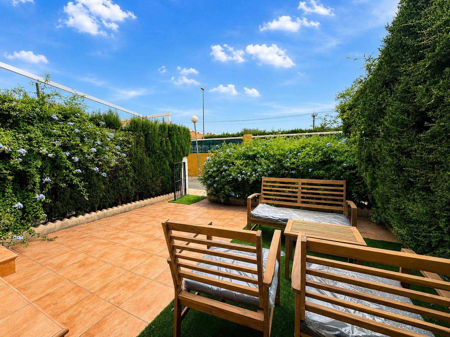 Chalet de 2 habitaciones en Santa Faz en venta con piscina garaje - 360.000 € (Ref: 9997917)