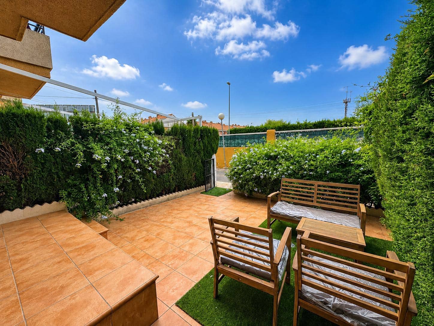 Chalet de 2 habitaciones en Santa Faz en venta con piscina garaje - 360.000 € (Ref: 9997917)