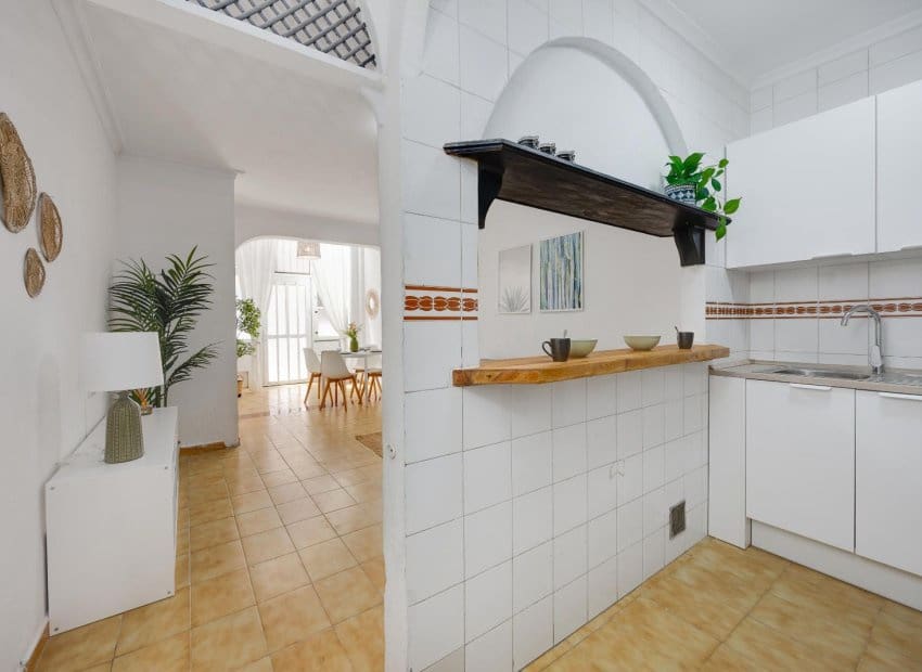 1 makuuhuone Huoneisto myytävänä paikassa Torrevieja mukana uima-altaan - 132 969 € (Ref: 10004540)