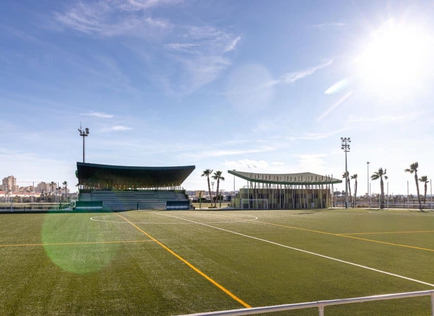 1 makuuhuone Huoneisto myytävänä paikassa Torrevieja mukana uima-altaan - 132 969 € (Ref: 10004540)