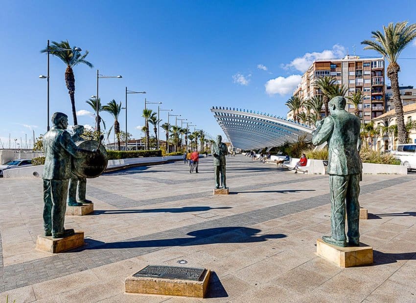 1 makuuhuone Huoneisto myytävänä paikassa Torrevieja mukana uima-altaan - 132 969 € (Ref: 10004540)