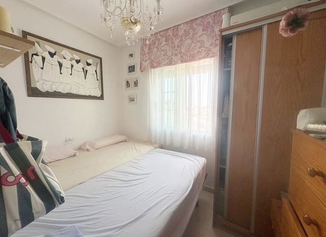 2 soveværelse Lejlighed til salg i Aguas Nuevas, Torrevieja med swimmingpool - € 169.900 (Ref: 10004542)