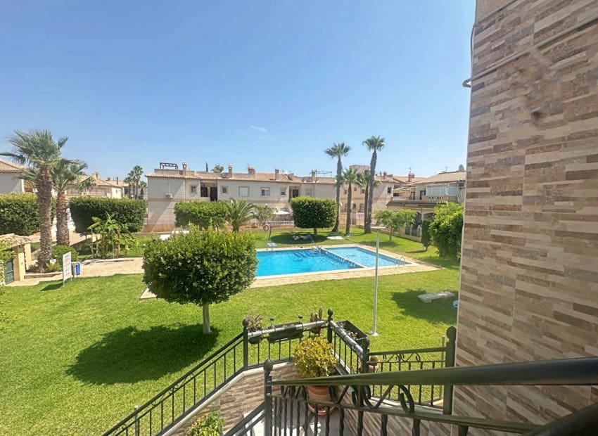 2 soverom Leilighet til salgs i Aguas Nuevas med svømmebasseng - € 169 900 (Ref: 10004542)