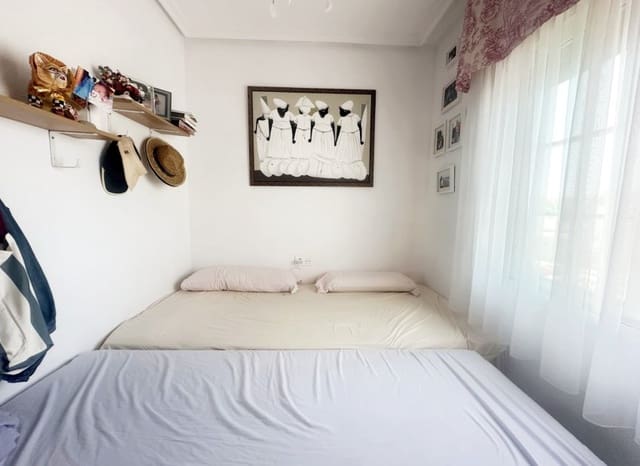 2 soveværelse Lejlighed til salg i Aguas Nuevas, Torrevieja med swimmingpool - € 169.900 (Ref: 10004542)