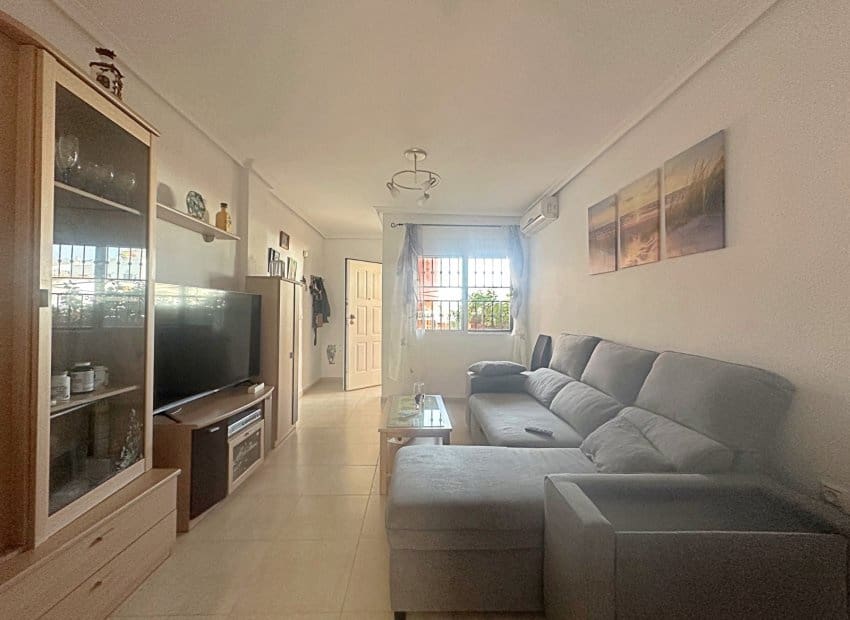 2 Zimmer Apartment zu verkaufen in La Florida mit Pool - 162.500 € (Ref: 10004543)