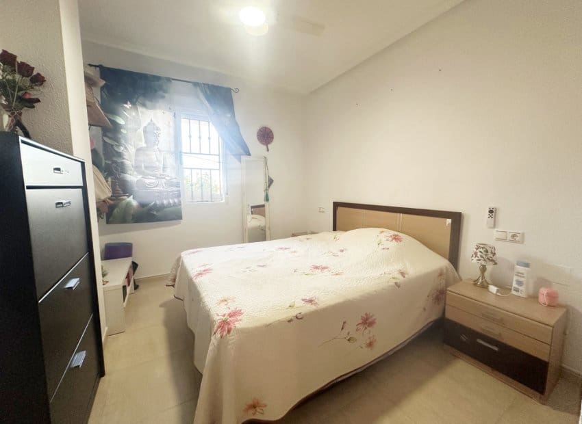 2 Zimmer Apartment zu verkaufen in La Florida mit Pool - 162.500 € (Ref: 10004543)