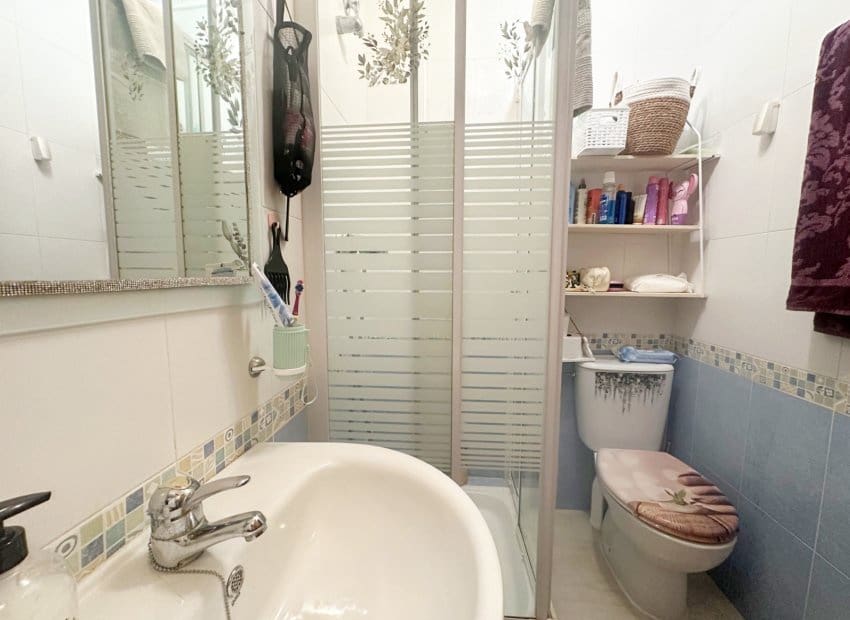 2 Zimmer Apartment zu verkaufen in La Florida mit Pool - 162.500 € (Ref: 10004543)