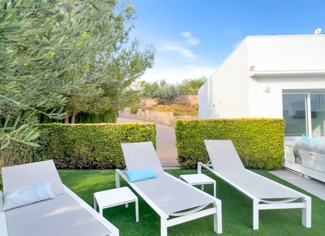 3 soveværelse Villa til salg i Las Colinas Golf, Orihuela med swimmingpool - € 990.000 (Ref: 10004544)