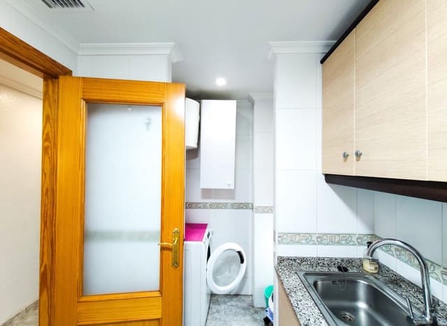 2 soverom Leilighet til salgs i Guardamar Playa, Guardamar del Segura - € 200 000 (Ref: 10004545)