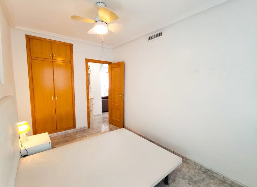 2 soverom Leilighet til salgs i Guardamar del Segura - € 200 000 (Ref: 10004545)