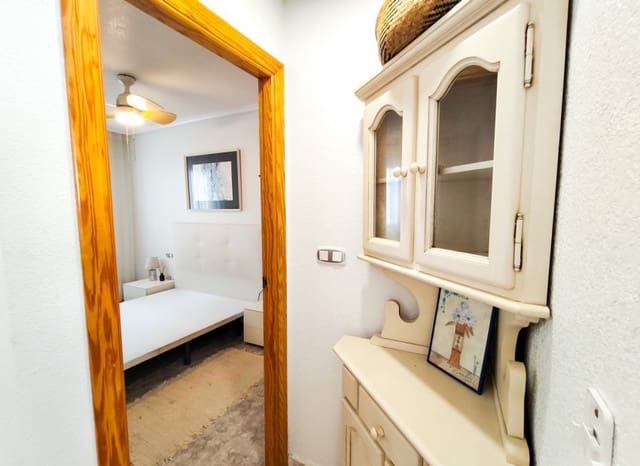 2 soverom Leilighet til salgs i Guardamar Playa, Guardamar del Segura - € 200 000 (Ref: 10004545)