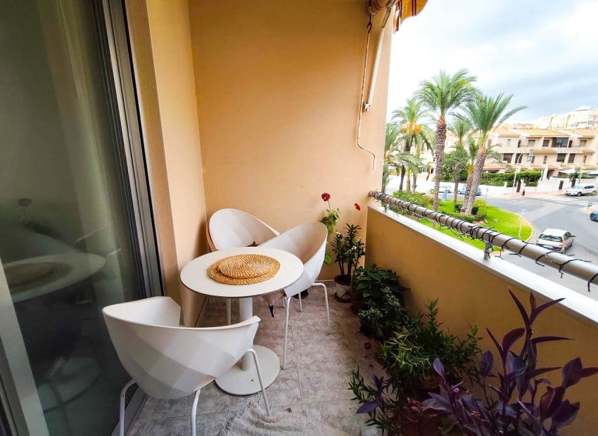 2 soverom Leilighet til salgs i Guardamar del Segura - € 200 000 (Ref: 10004545)