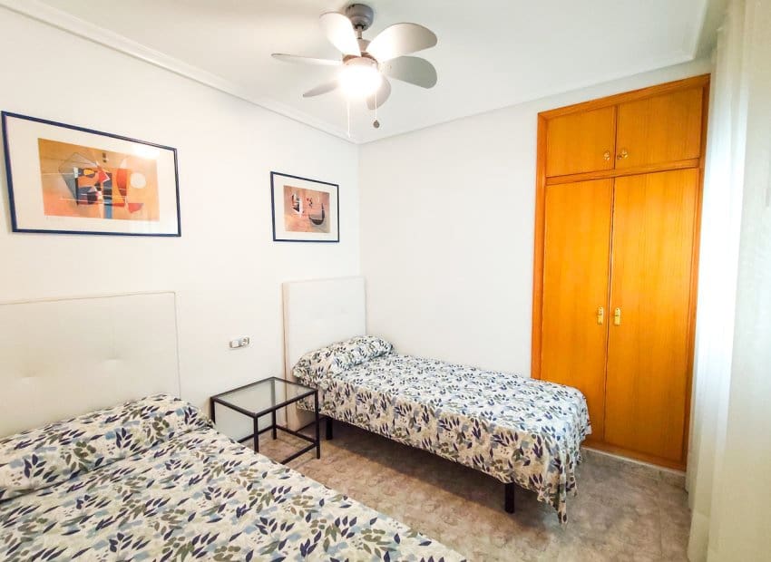 2 soverom Leilighet til salgs i Guardamar del Segura - € 200 000 (Ref: 10004545)