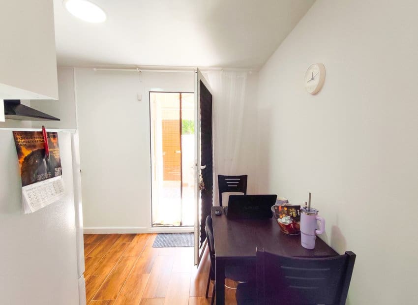 1 quarto Casa em Banda para venda em Torrevieja - 118 000 € (Ref: 10004546)