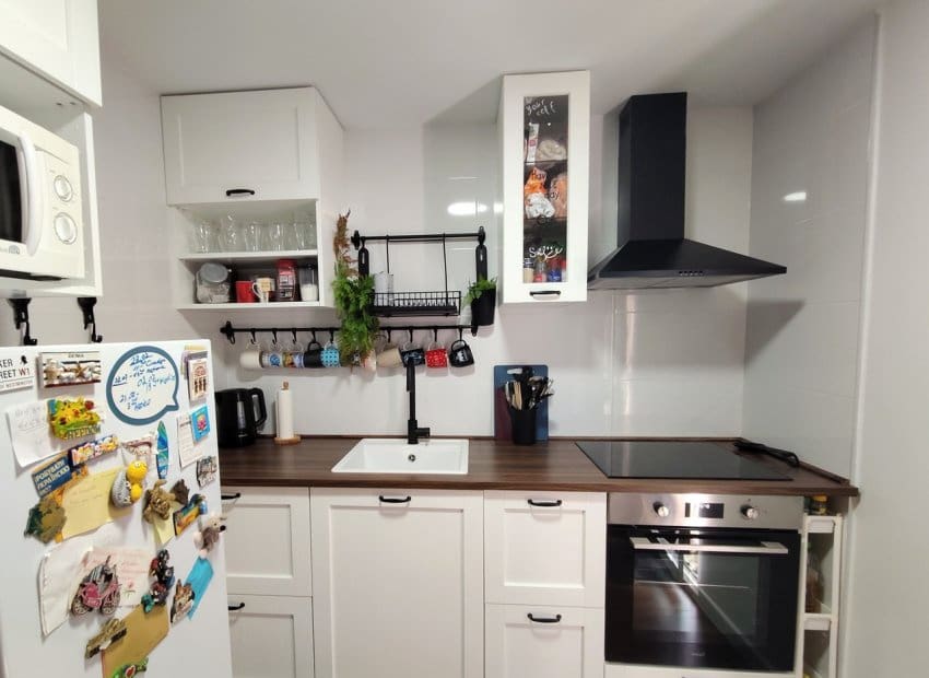 1 quarto Casa em Banda para venda em Torrevieja - 118 000 € (Ref: 10004546)